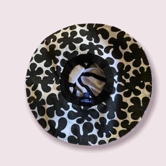 Cow print hat - Picture 2 of 4